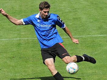 Johannes Feser und seine Fuchsstädter Mannschaftskameraden brennen darauf, sich beim TSV Gochsheim zu revanchieren, verloren sie doch das Hinspiel am heimischen Kohlenberg 0:5. Foto: ssp