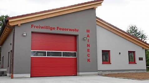 Ein Schmuckstück geworden ist das neue Feuerwehrgerätehaus von Maineck, das nach zweijähriger Bauzeit am Samstag, 3. Oktober, um 14 Uhr eingeweiht wird. Foto: Stephan Stöckel