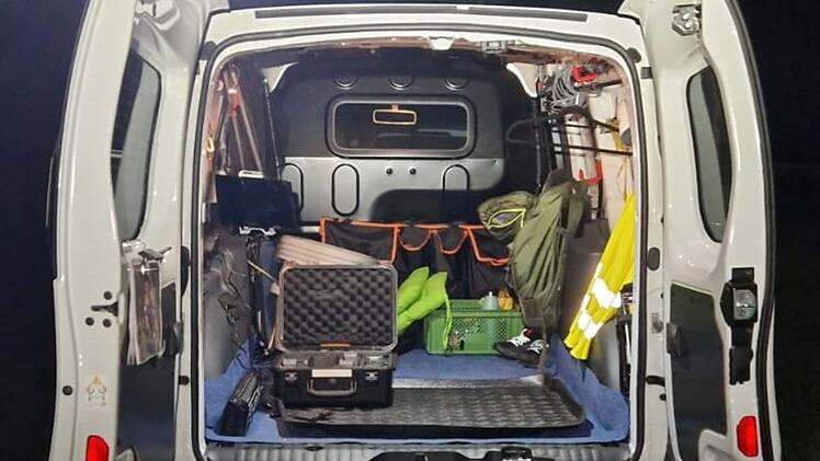 Tierheim Haßberge mit Großeinsatz - "Zwillinge und Drillinge vor Mähwerk verschonen"