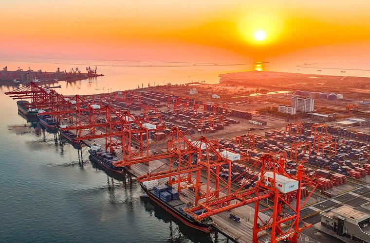 Chinas Exporte ziehen wieder deutlich an