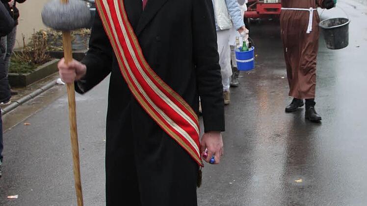 Kirchenschweizer und Patres aus Vierzehnheiligen liefen als Playmobilfiguren im Zug mit. Foto: Matthias Einwag