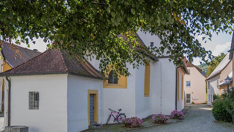 Auch in der Marienkapelle Ebermannstadt hat der Bildhauer Georg Friedrich Theiler Spuren hinterlassen.
