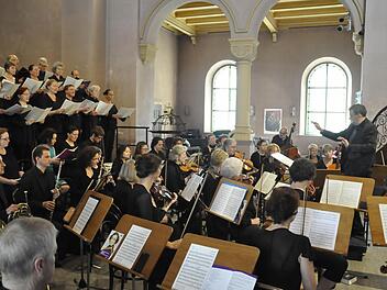 Balsam für Herz und Seele, für Geist und Sinne, so kann man den Kantatengottesdienst in der Erlöserkirche bezeichnen. Foto: Peter Klopf