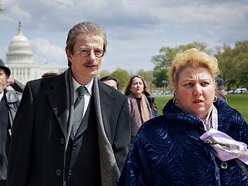 "Rabiye Kurnaz gegen George W. Bush" rollt den Fall Murat Kurnaz aus Sicht der Mutter (verk&ouml;rpert von Meltem Kaptan) neu auf.