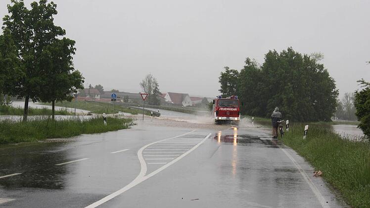 Die Feuerwehr hatte entsprechend viel zu tun.