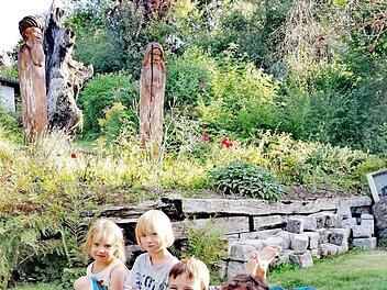 "Gartenfreuden" mit dem Geburtstagspicknick: Mit ihrem Schnappschuss lieferte Barbara Land aus Strössendorf das Bild der Woche für die Aktion Gartenfreuden der Umweltstation Weismain und des Kreisverbandes für Gartenbau und Landespflege.  Foto: Barbara Lang