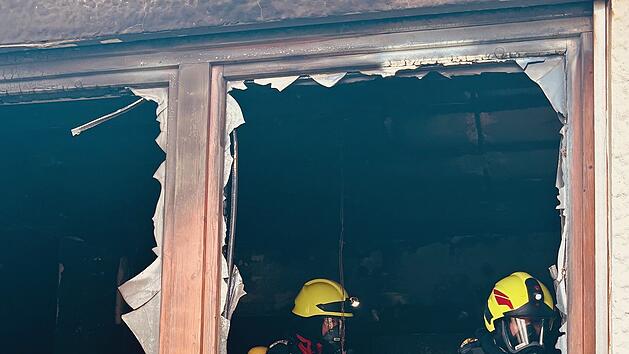Haus im Kreis Bayreuth nach Brand zun&auml;chst nicht mehr bewohnbar