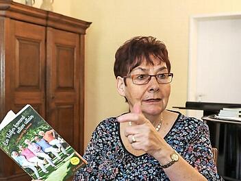 Wiltrud Weltzer spricht über ihr neues Buch. Foto: Barbara Herbst