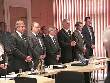 Auch die letzte Sitzung der Stadträte in der Legislaturperiode 2008 bis 2014 begann mit einem Vaterunser. Foto: Josef Hofbauer