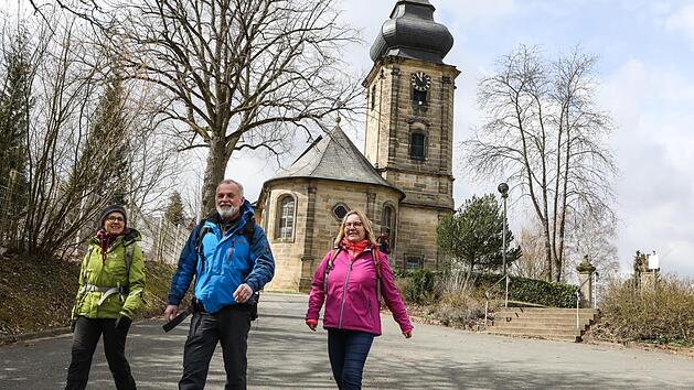 An der Pfarrkirche in Prächting. Foto: Barbara Herbst