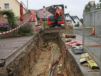 Die Arbeiten in der Milzau und Schorrmühlstraße haben begonnen. Foto: Alexander Hartmann