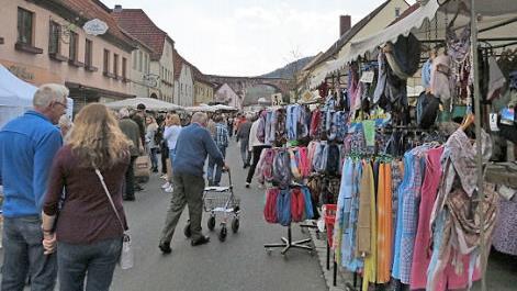 Beim Frühjahrsmarkt in Euerdorf herrschte buntes Treiben.