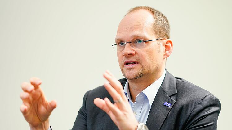 Dirk Elvermann