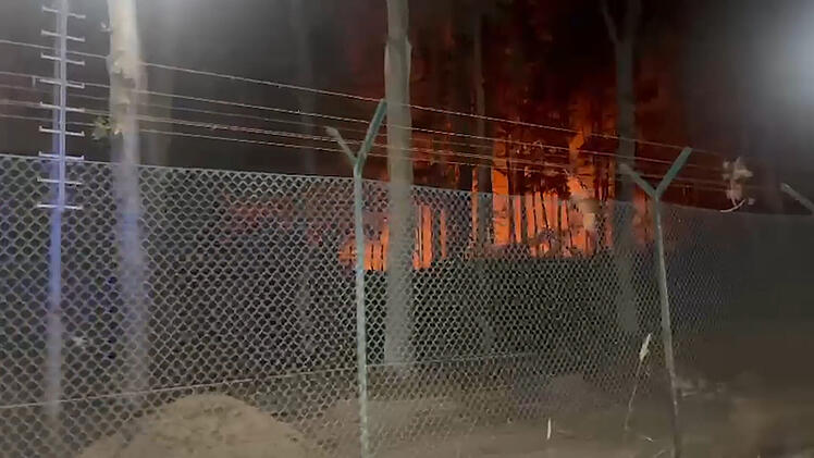 Brand im Berliner Grunewald nach Explosion am Donnerstag (4. August 2022)