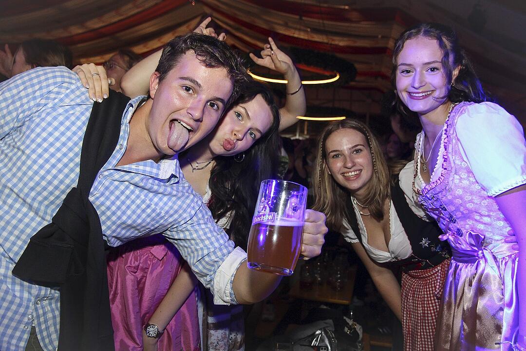 Für Partystimmung sorgten die "Stoapfälzer Spitzbuam"