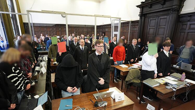 Beginn Prozess gegen rechtsextreme Terrorgruppe