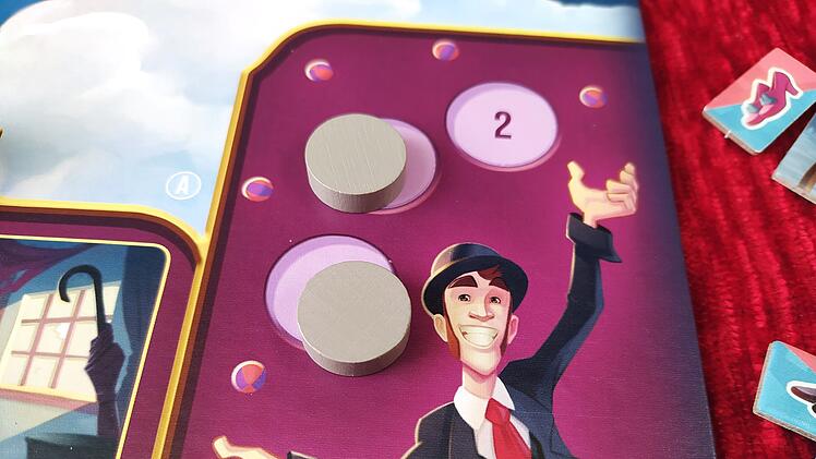 80 Days im Test - Weltreise mit Koffer, Regenschirm und Hut als Brettspiel