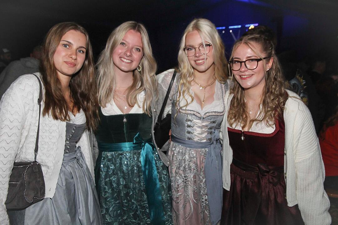 Festabend mit &bdquo;M&ouml;lltal Sound&ldquo;