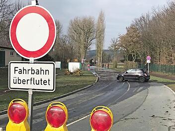 Nicht jeder nahm die Schilder ernst - und drehte erst, wenn man sah, dass es halt doch nicht mehr weiter geht.