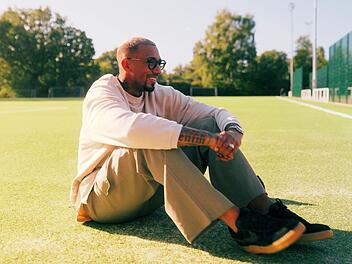 In "Being Jérôme Boateng" erinnert sich der Weltmeister von 2014 auch an seiner Anfänge und Glanzzeiten als Profi.