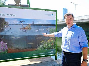 Ministerpräsident Markus Söder ist offensichtlich stolz auf das neue Projekt in seiner Heimatstadt - 2024 soll die Fertigstellung erfolgen. Foto: Nikolas Pelke