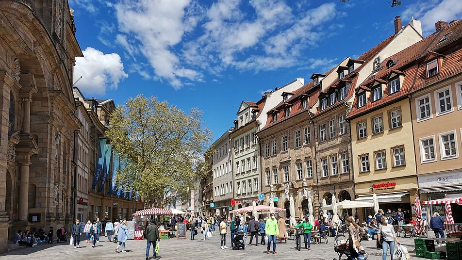 massenschlagerei in bamberger innenstadt kripo ermittelt wegen versuchten totschlags