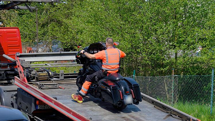 1.200 Polizisten bei Razzia gegen "Hells Angels" im Einsatz
