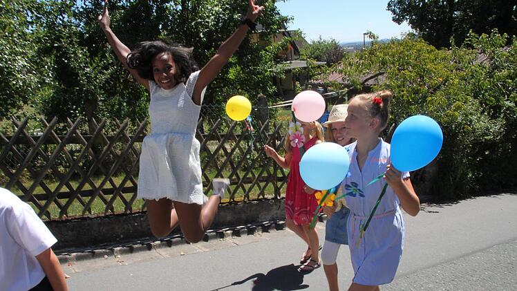 Impressionen vom Burghaiger Wiesenfest Foto: Stephan Stöckel
