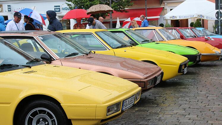 Matra-Treffen am späten Freitagnachmittag in Kulmbach. Foto: Jürgen Gärtner