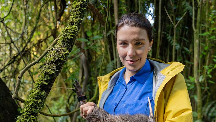 Gemeinsam mit "Terra X" begibt sich die Artenschützerin Hannah Emde nach Neuseeland.