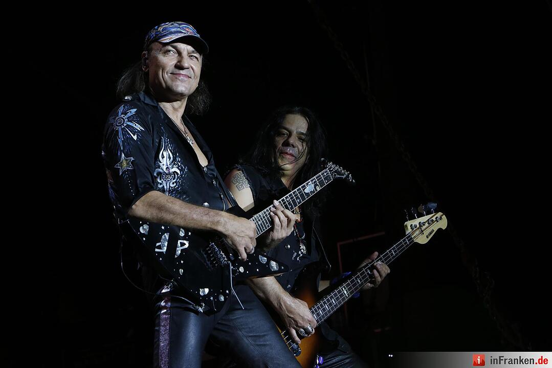 Scorpions29