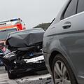 Am Samstag hat sich in Unterfranken ein Verkehrsunfall ereignet, bei dem zwei Menschen verletzt wurden. Symbolfoto: Benjamin Nolte/dpa