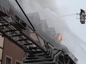 Bei eunem Großbrand im Jahr 2012 kam die gebrauchte Münnerstädter Drehleiter erstmals zum Einsatz. Doch