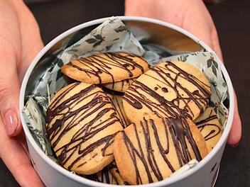 Mürbe Walnuss-Plätzchen