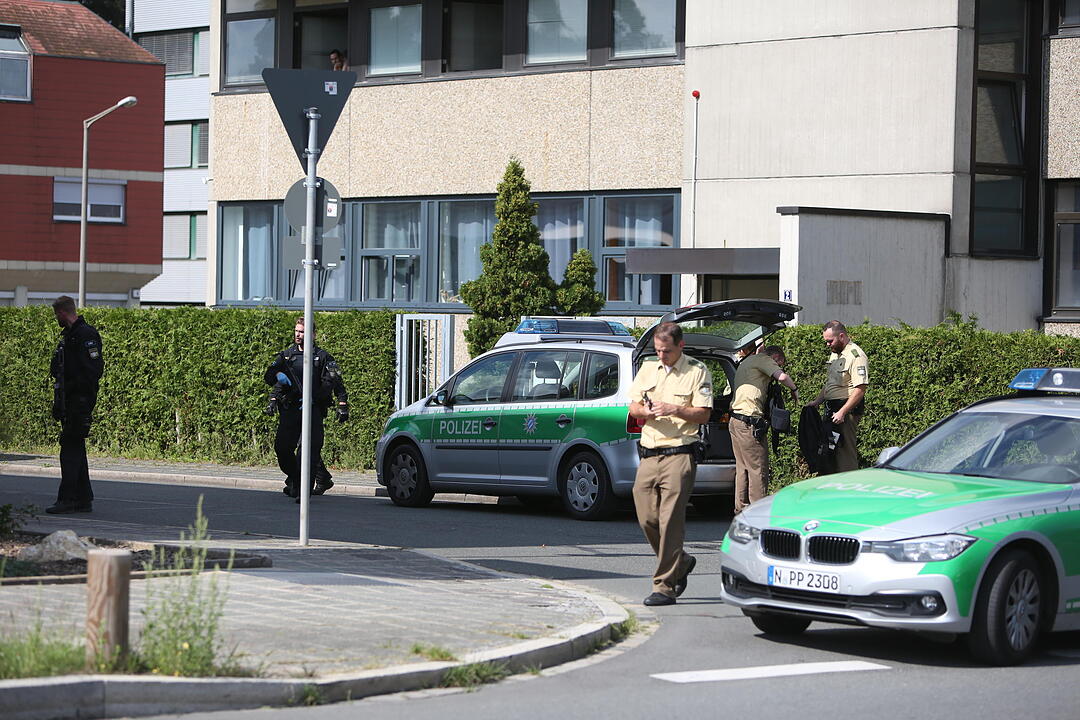 Großeinsatz Polizei in Nürnberg Langwasser