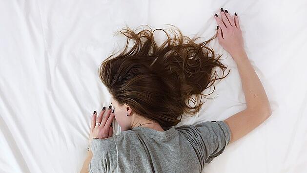 Studie zeigt: Wie Tr&auml;ume beim L&ouml;sen von Problemen helfen k&ouml;nnten.