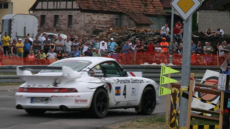 Der Gesamtsieger der 26. Grabfeldrallye, Nicolas Hässler, begeisterte die zahlreichen Motorsportfans. Ralf Seidling