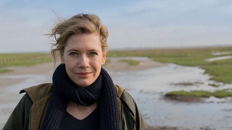 Anne (Ina Weisse) glaubt an das Wiederauftauchen ihres Mannes - wird sie die Wahrheit aufdecken?