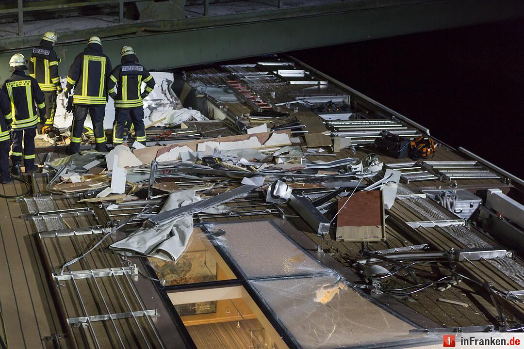 Schiffsunglück bei Erlangen: Zwei Menschen sterben