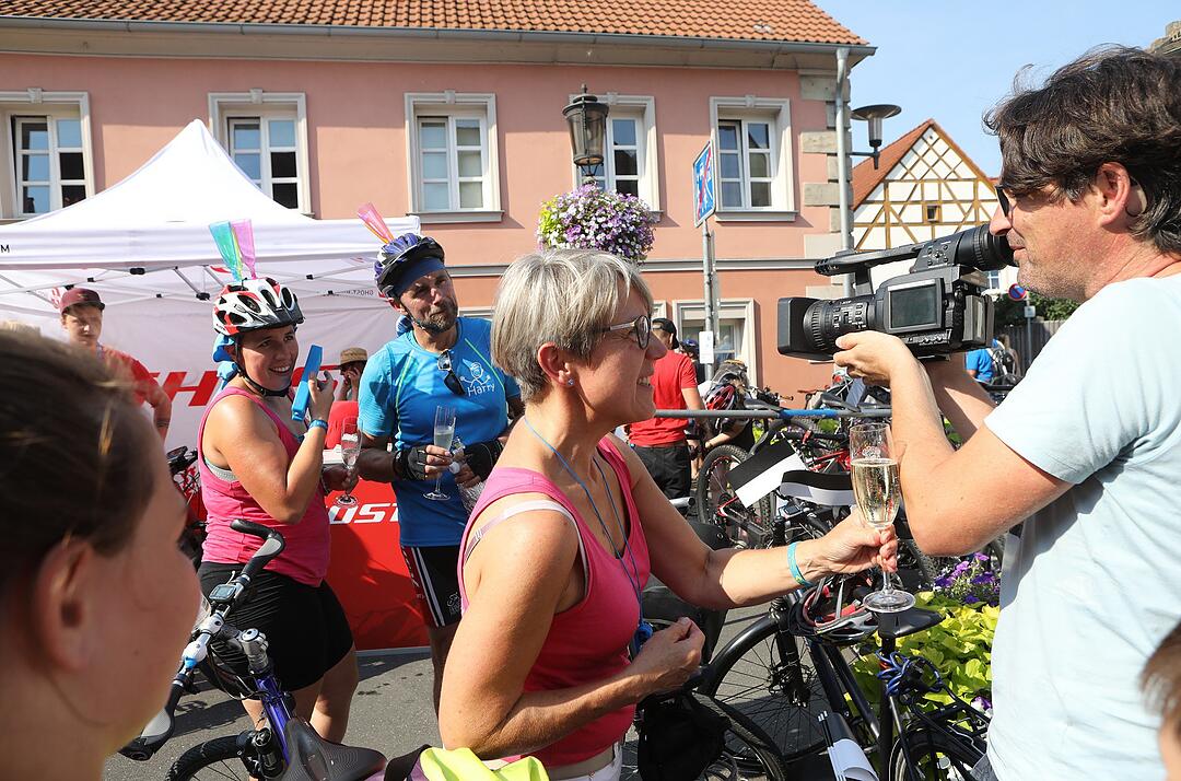 BR-Radltour macht in Baiersdorf Station