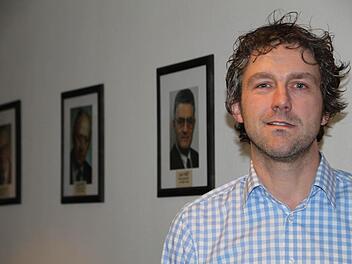 Bürgermeister Jochen Vogel (CSU) kann sechs neue Leute im Gemeinderat begrüßen - darunter zwei Frauen. Foto: Ulrike Müller