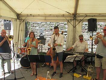 Der heiße Jazz fiel bei tropischen Temperaturen heuer etwas kürzer aus. Foto: Winfried Ehling
