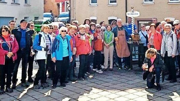 Die beiden Naturfreunde-Gruppen aus Kulmbach und Plauen erkundeten gemeinsam die Stadt und die Plassenburg.