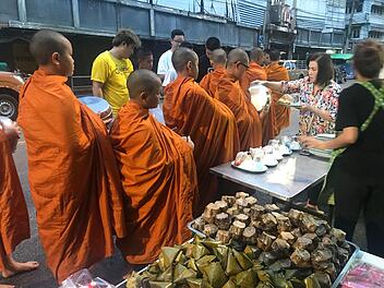 M&ouml;nche in Thailand