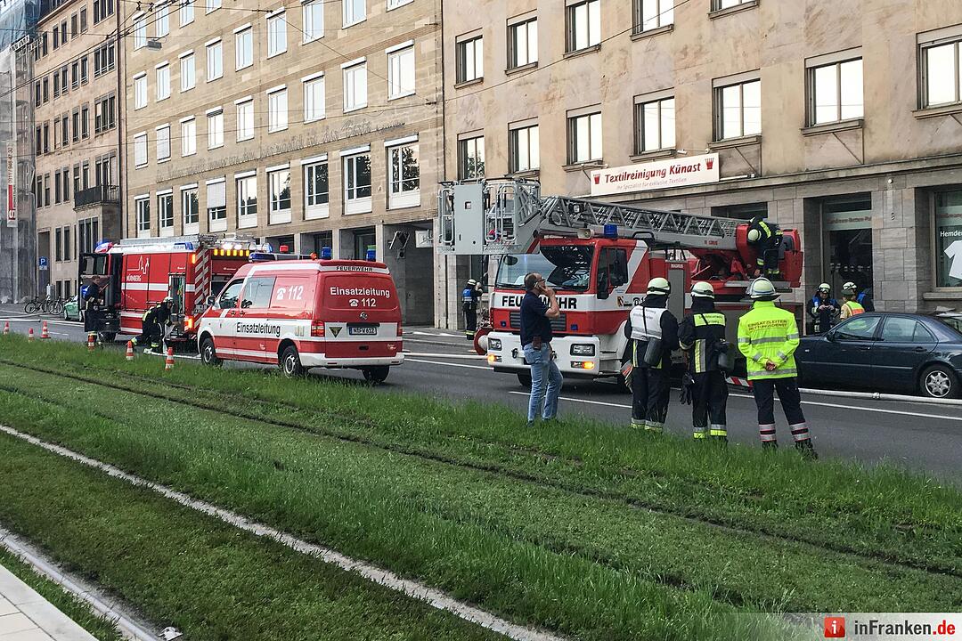 Feuerwehreinsatz nach Blitzeinschlag in Nürnberg