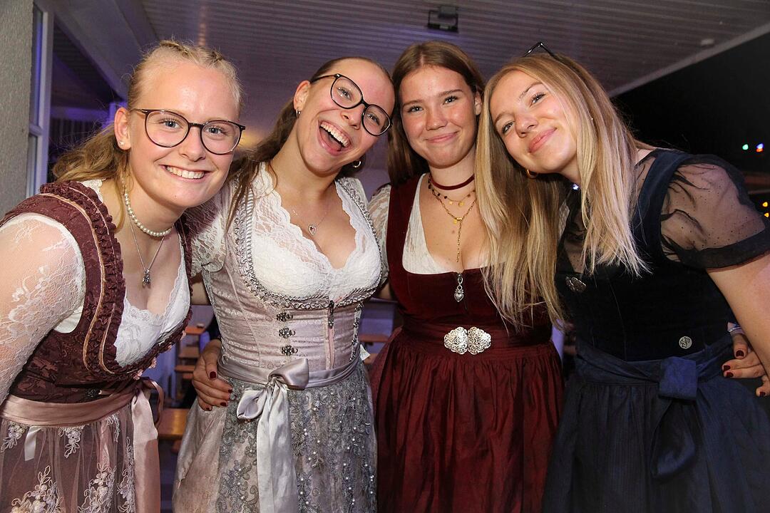 23 Bierkeller und 7 Musikb&uuml;hnen