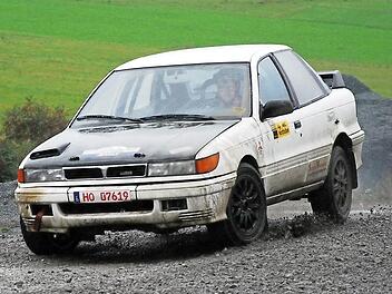 Der f&uuml;r den MSC Nordhalben startende Alexander Hofmann feierte beim Cross-Slalom einen Saisonauftakt nach Ma&szlig;. Foto: Plietsch