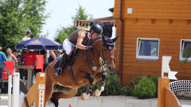 Sophia Booms (RSG Detter) auf Chachas Fire.