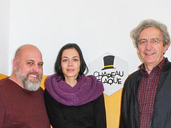 Der neue Vorstand von Chapeau Claque mit Michael Feulner, Stefanie Buld und Hermann Hinterstößer Foto: Stefan Fößel