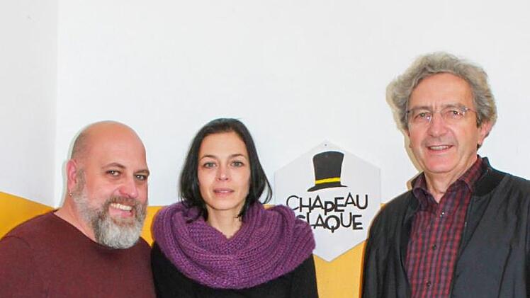 Der neue Vorstand von Chapeau Claque mit Michael Feulner, Stefanie Buld und Hermann Hinterstößer Foto: Stefan Fößel